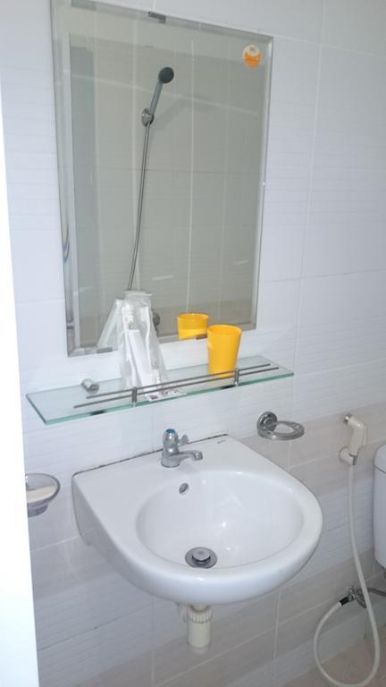 Quang Nhat Hotel Nha Trang Kültér fotó