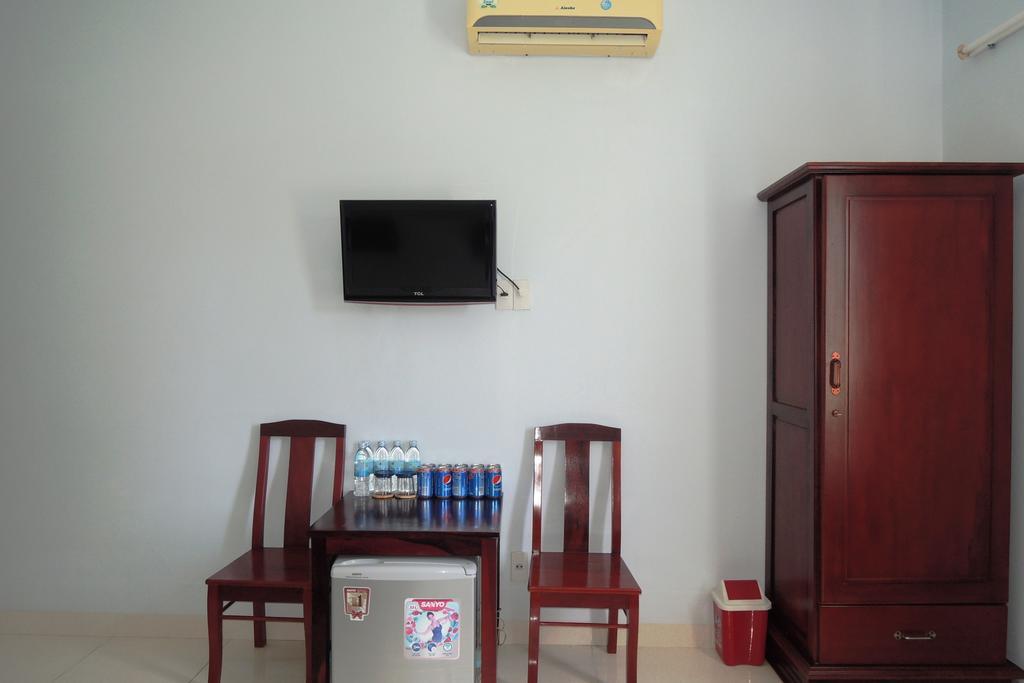 Quang Nhat Hotel Nha Trang Szoba fotó